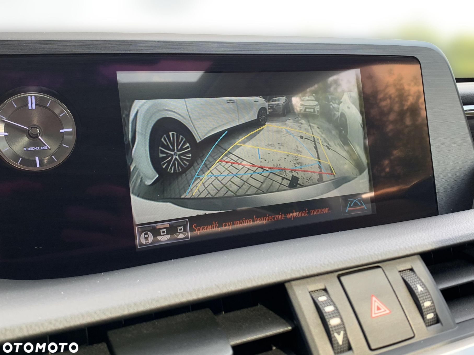 Lexus ES - 20