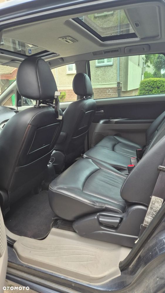 Mitsubishi Grandis 2008