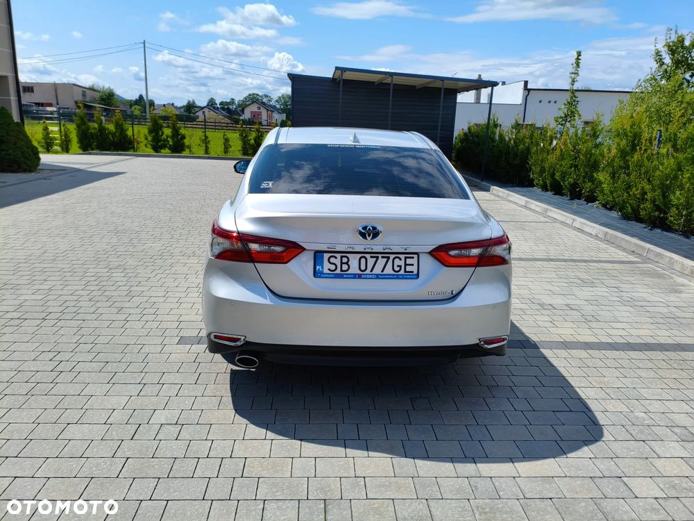 Toyota Camry 2.5 Hybrid Comfort CVT - 17