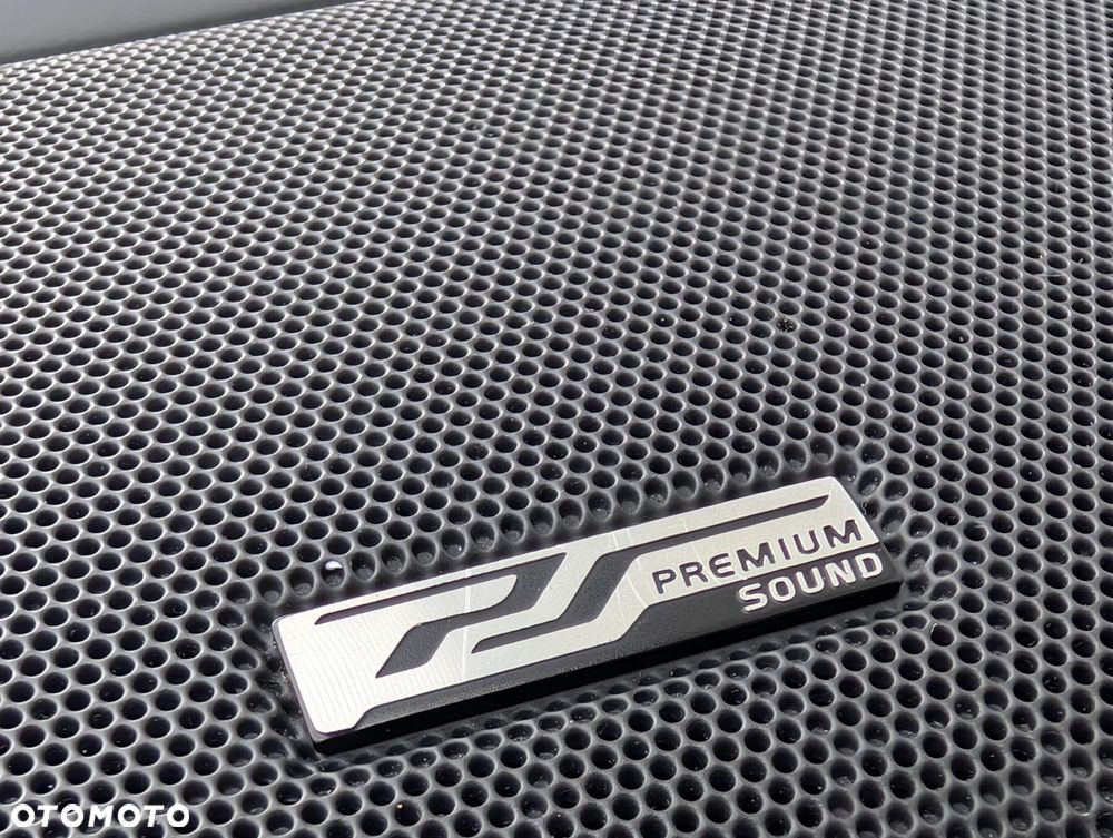 Volvo C30 D4 R-Design - 22