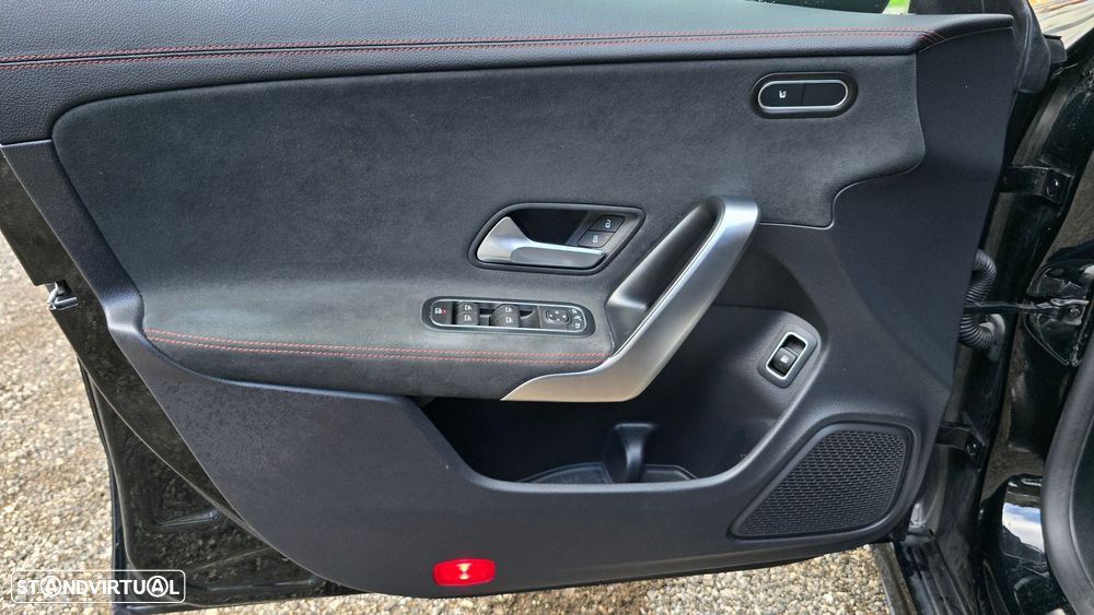 Mercedes-Benz CLA 250 - 8