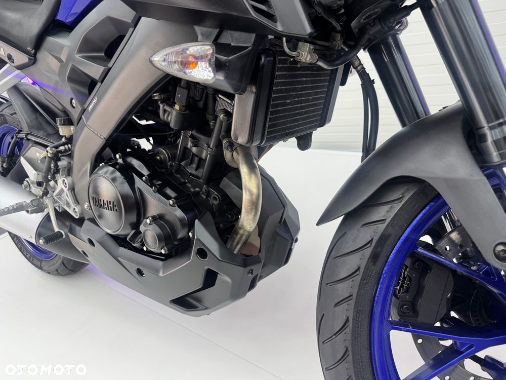 Yamaha MT - 27