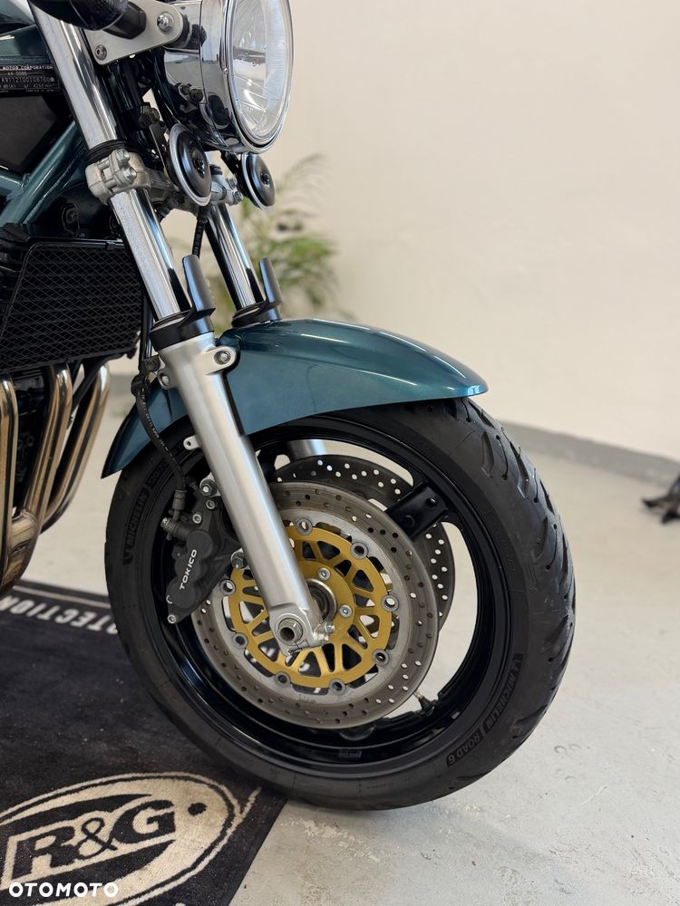 Suzuki Bandit - 12