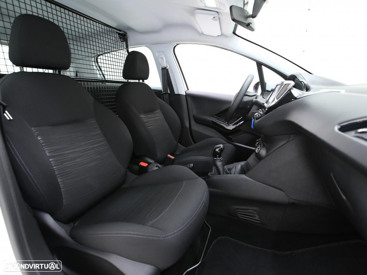 Peugeot 208 Van 1.5 BLUEHDI C/IVA - 11
