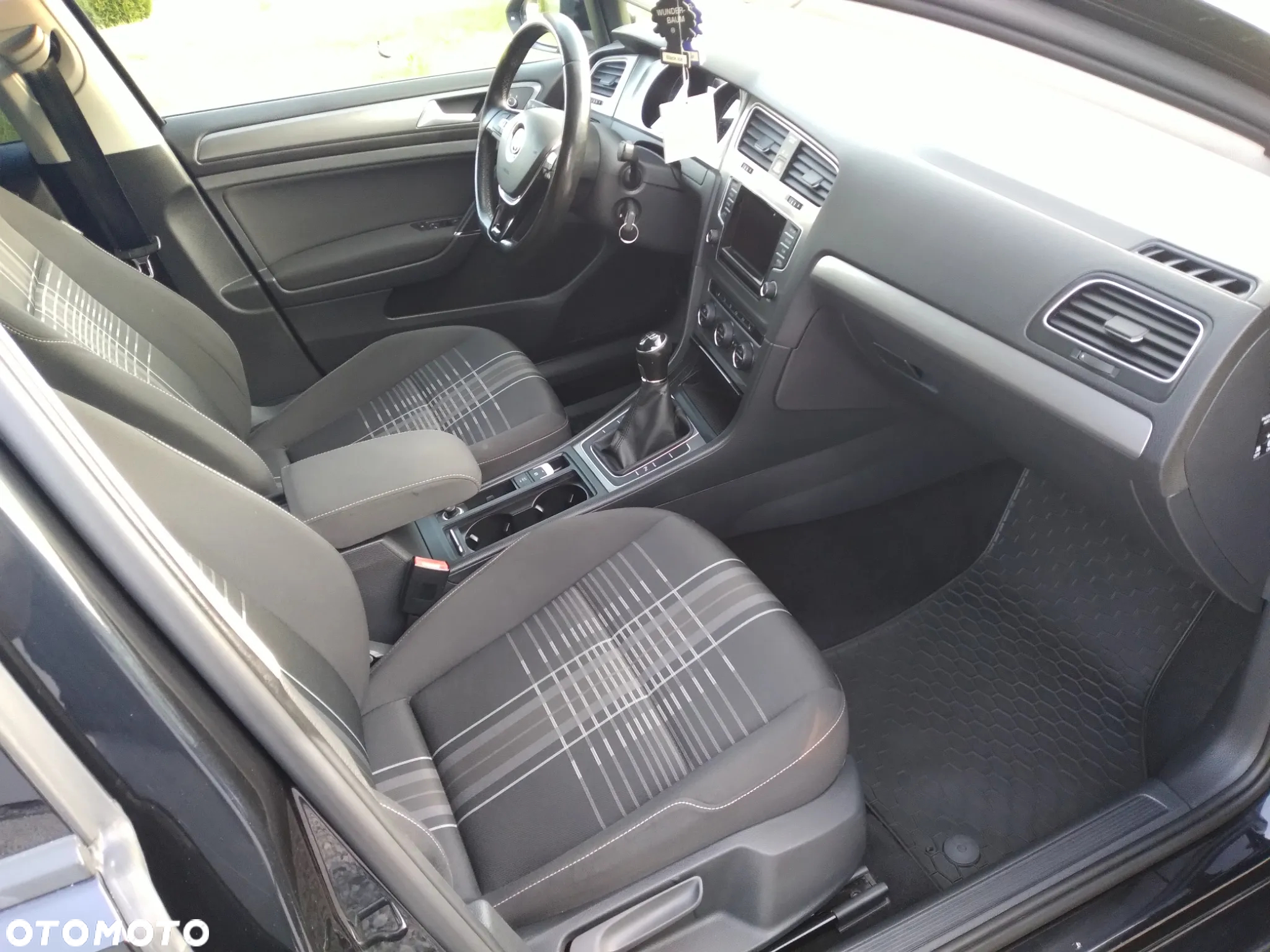 Volkswagen Golf 1.6 BlueTDI Trendline - 8
