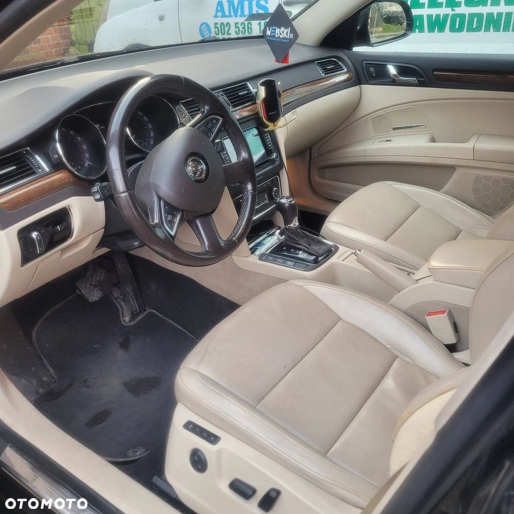 Skoda Superb 2.0 TDI L&K DSG - 9