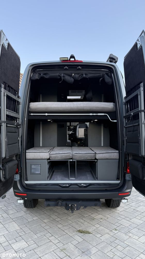 Mercedes-Benz Sprinter - 18