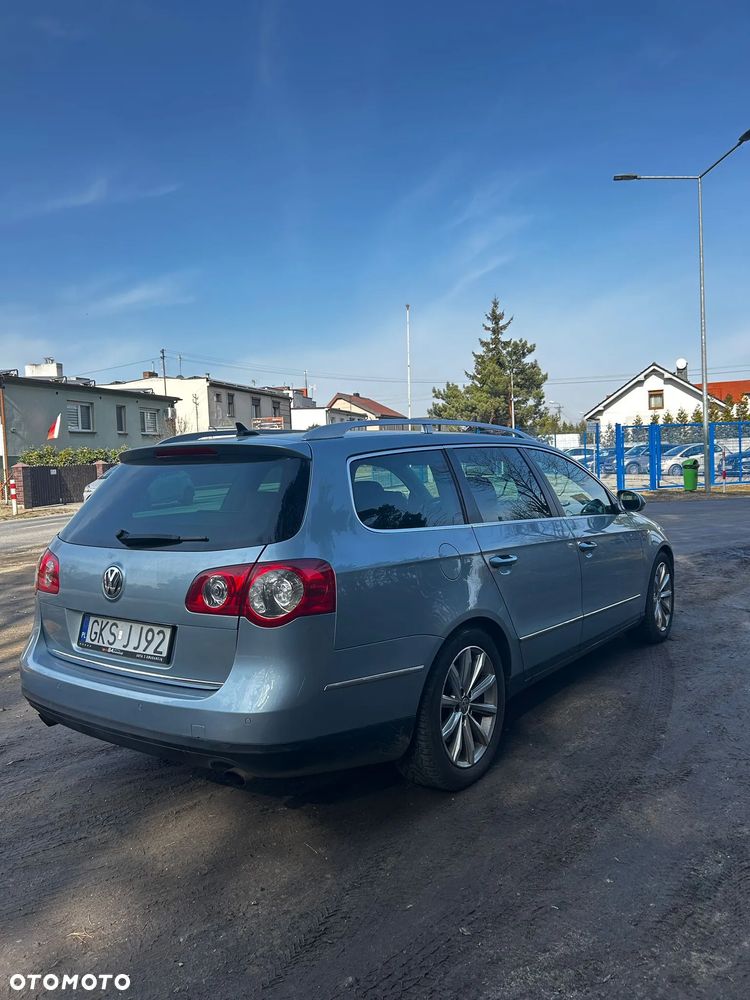 Volkswagen Passat 3.2 V6 FSI 4Mot Highline DSG - 12