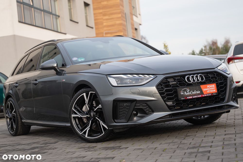 Audi A4 Avant 40 TFSI quattro S tronic - 4