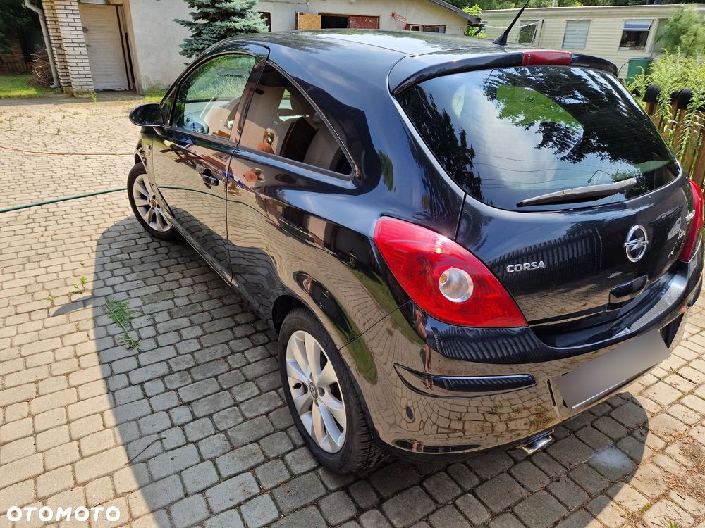 Opel Corsa 1.2 16V EcoFLEX 150 Jahre - 2