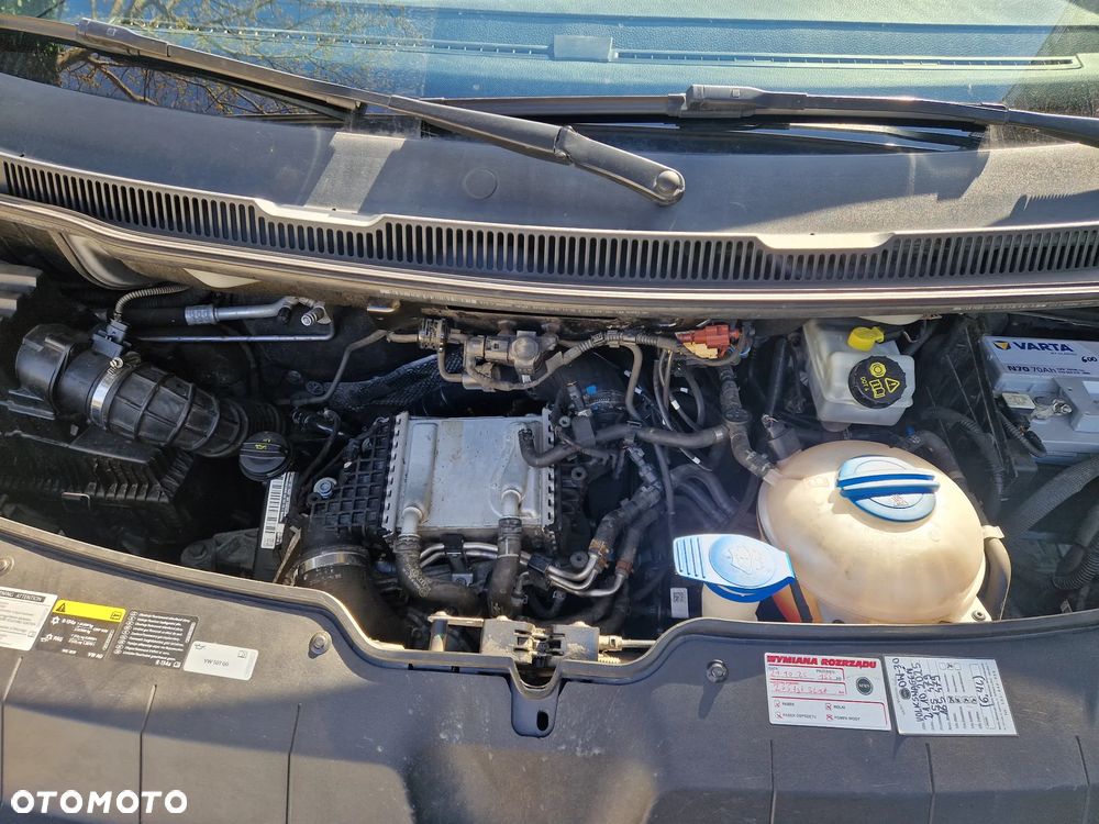 Volkswagen Transporter - 18