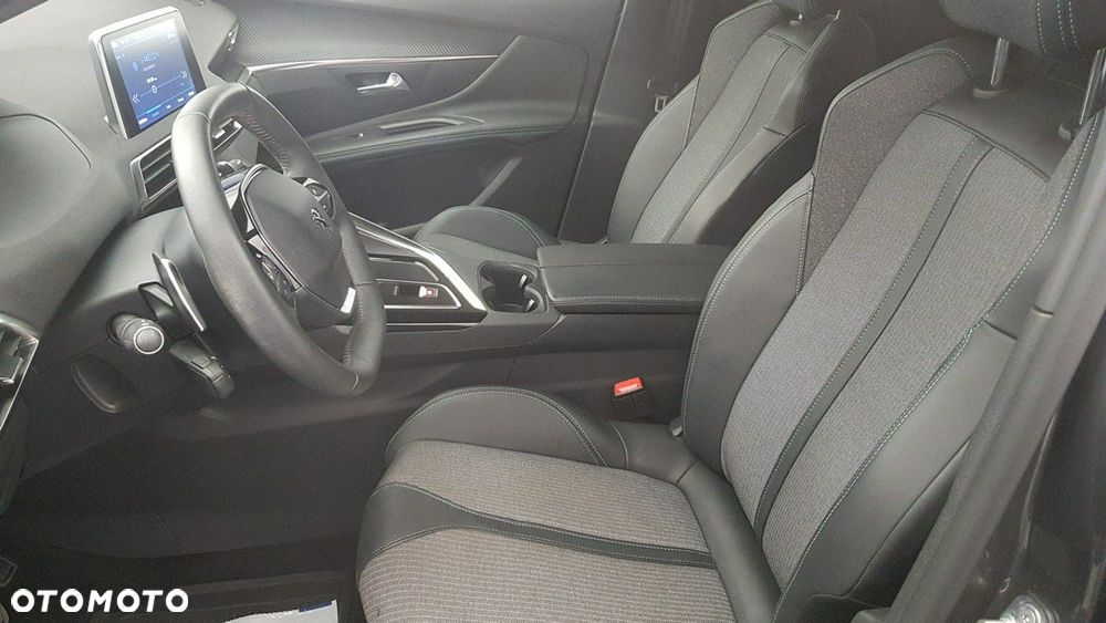 Peugeot 3008 - 15
