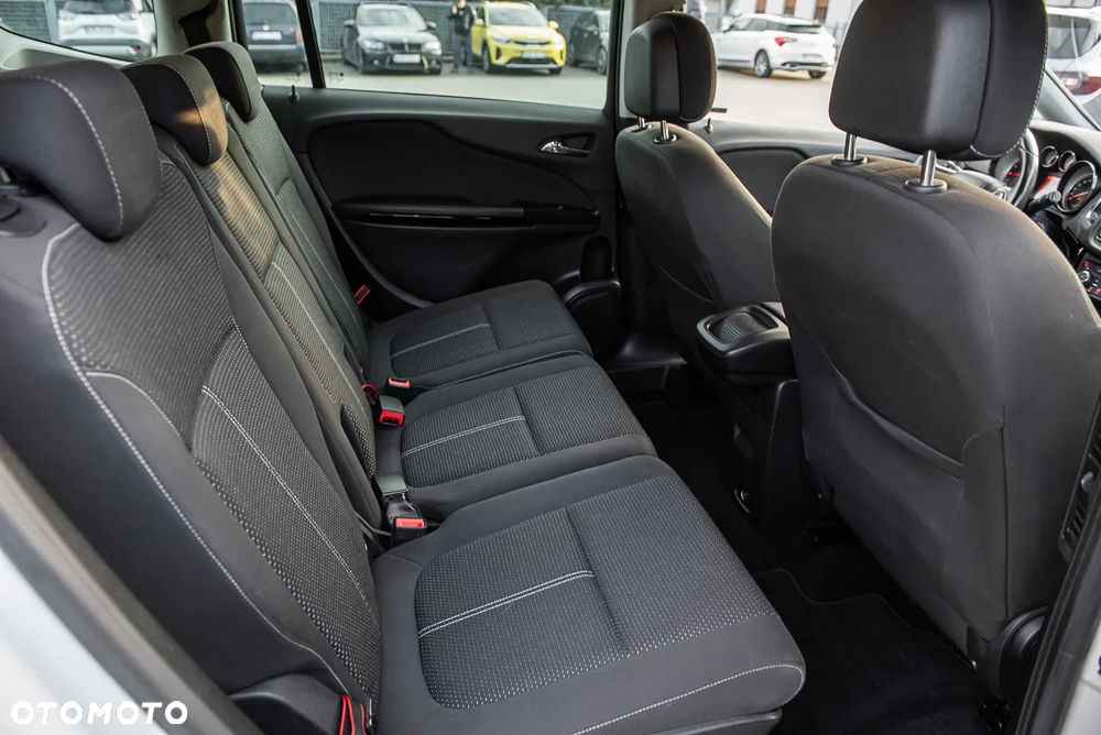 Opel Zafira Tourer 1.6 SIDI Turbo Sport - 29