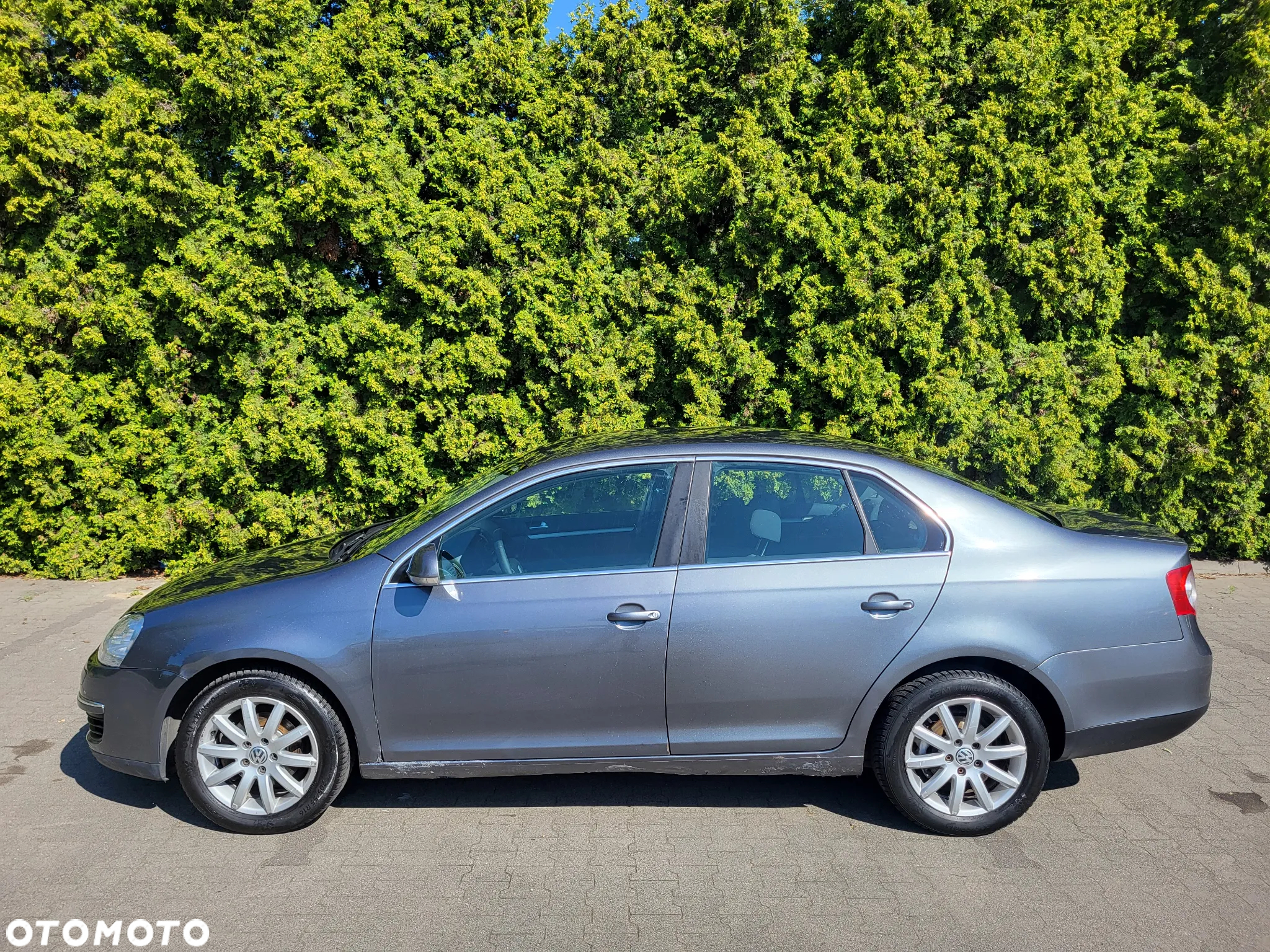 Volkswagen Jetta 1.9 TDI Comfortline - 2