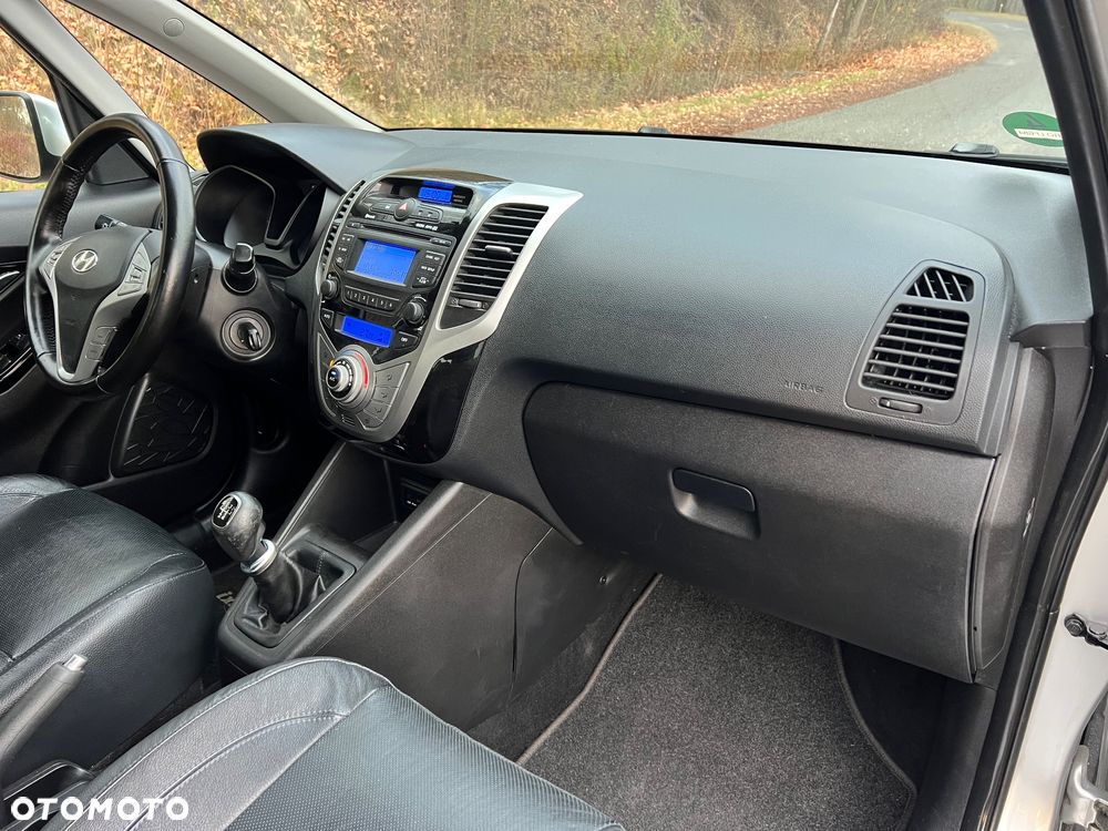 Hyundai ix20 1.4 UEFA EURO 2012 Edition - 20