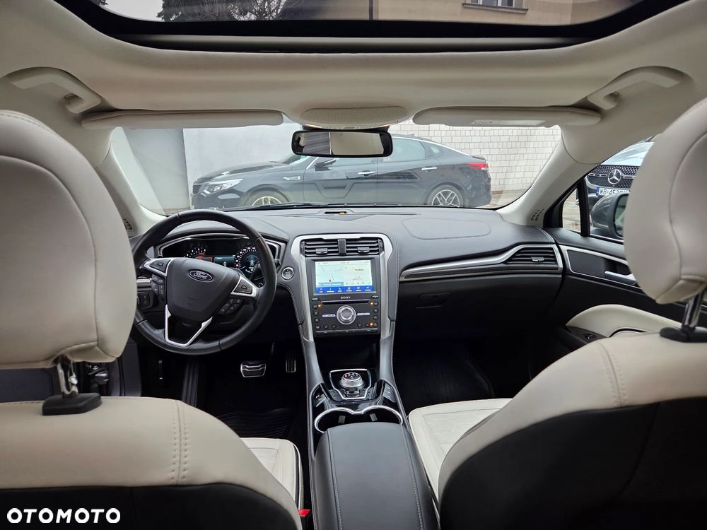 Ford Mondeo 2.0 EcoBlue Allrad VIGNALE - 11