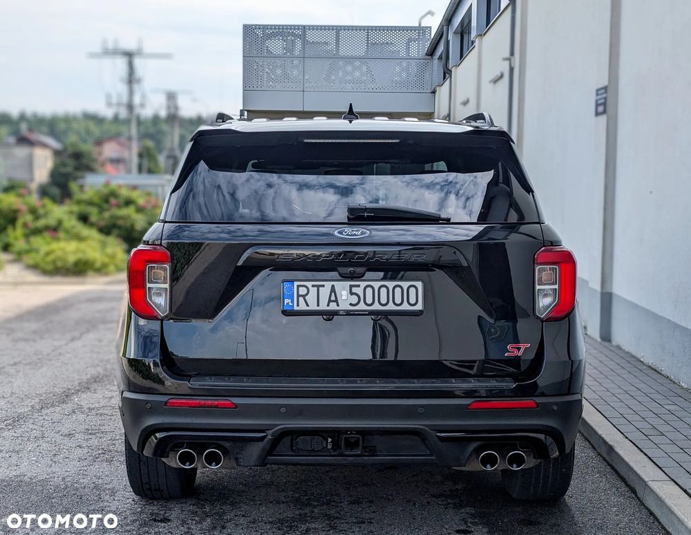 Ford Explorer ver-ecoboost-plug--in-hybrid-st--line - 12