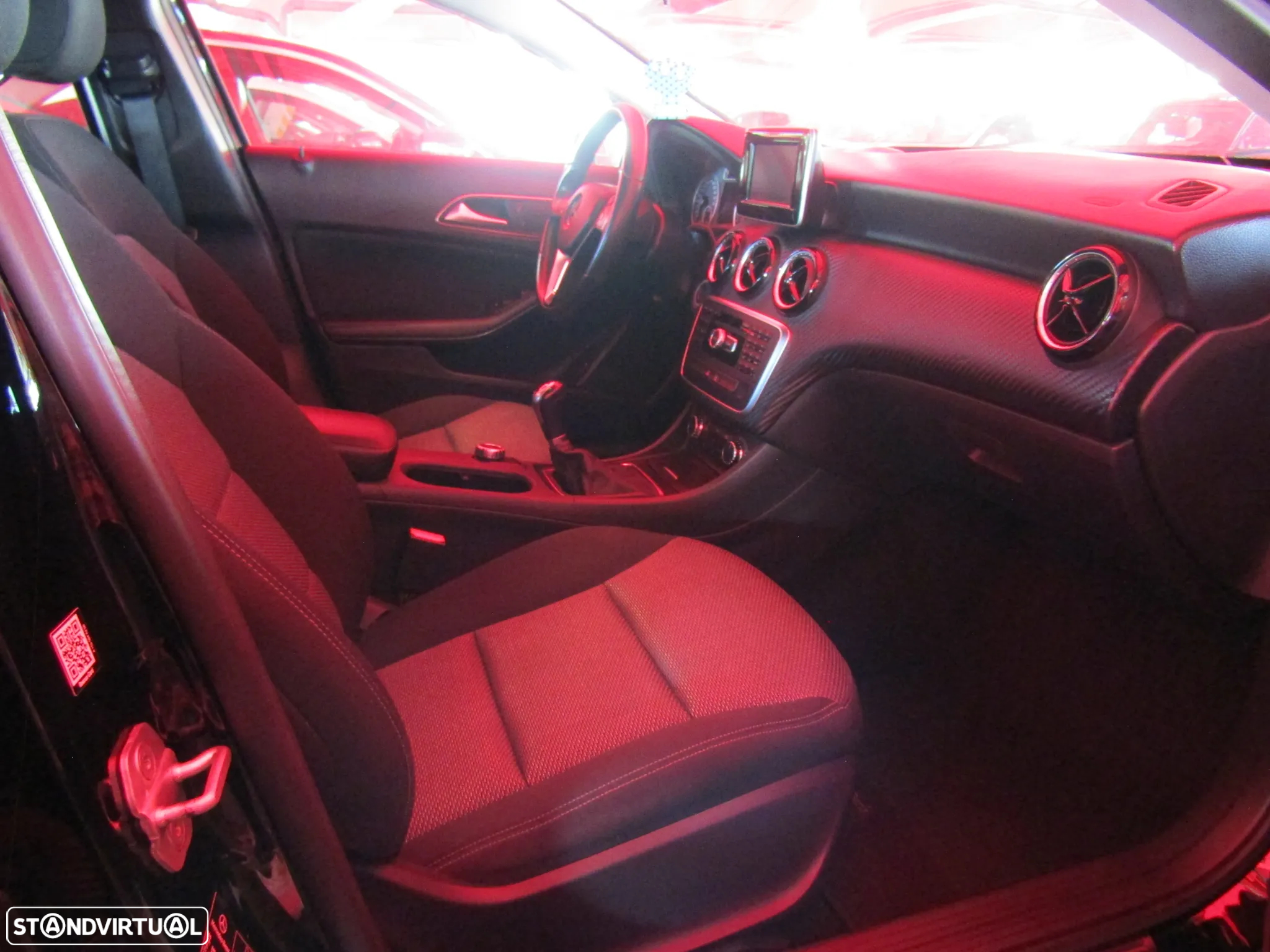 Mercedes-Benz GLA 180 d Style - 6
