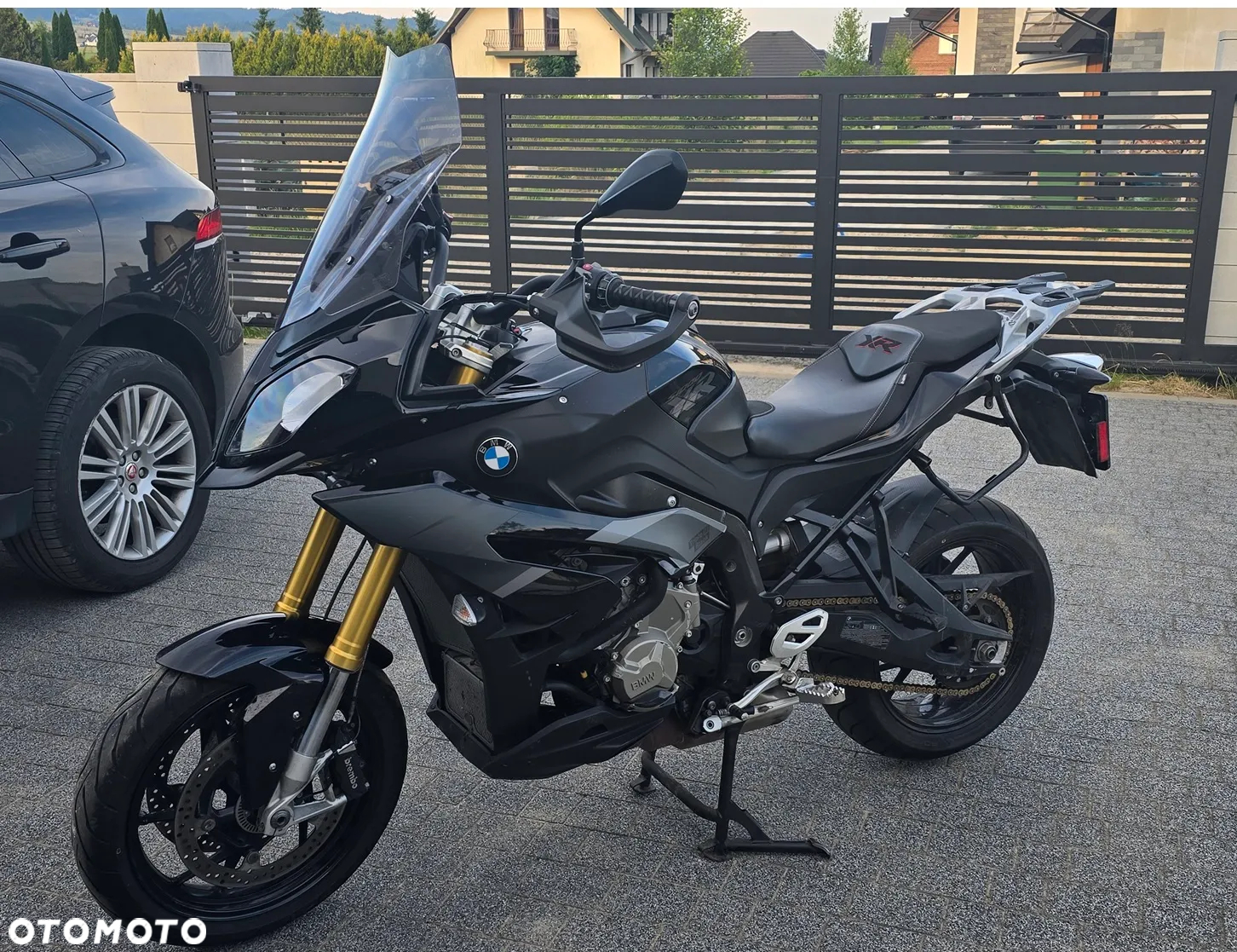 BMW XR - 2