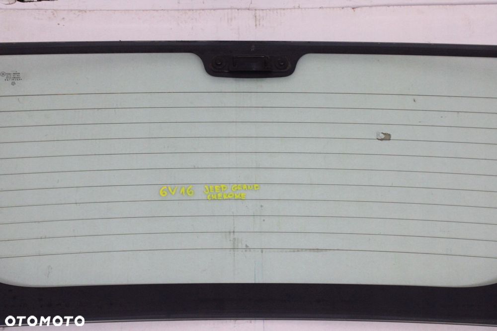 JEEP GRAND CHEROKEE WK 2005R SZYBA SIŁOWNIKI TYŁ TYLNA KLAPY BAGAŻNIKA - 4