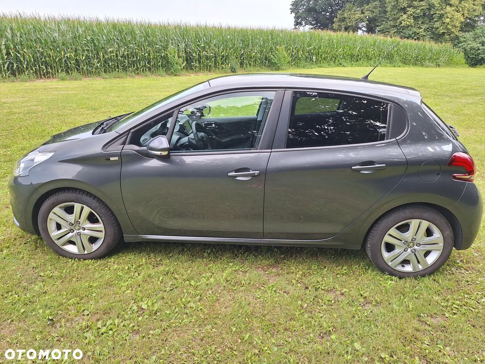 Peugeot 208 1.2 PureTech Style - 13