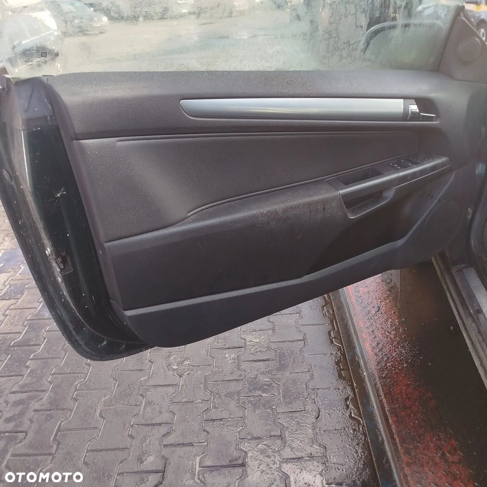 Opel Astra H na części - 7