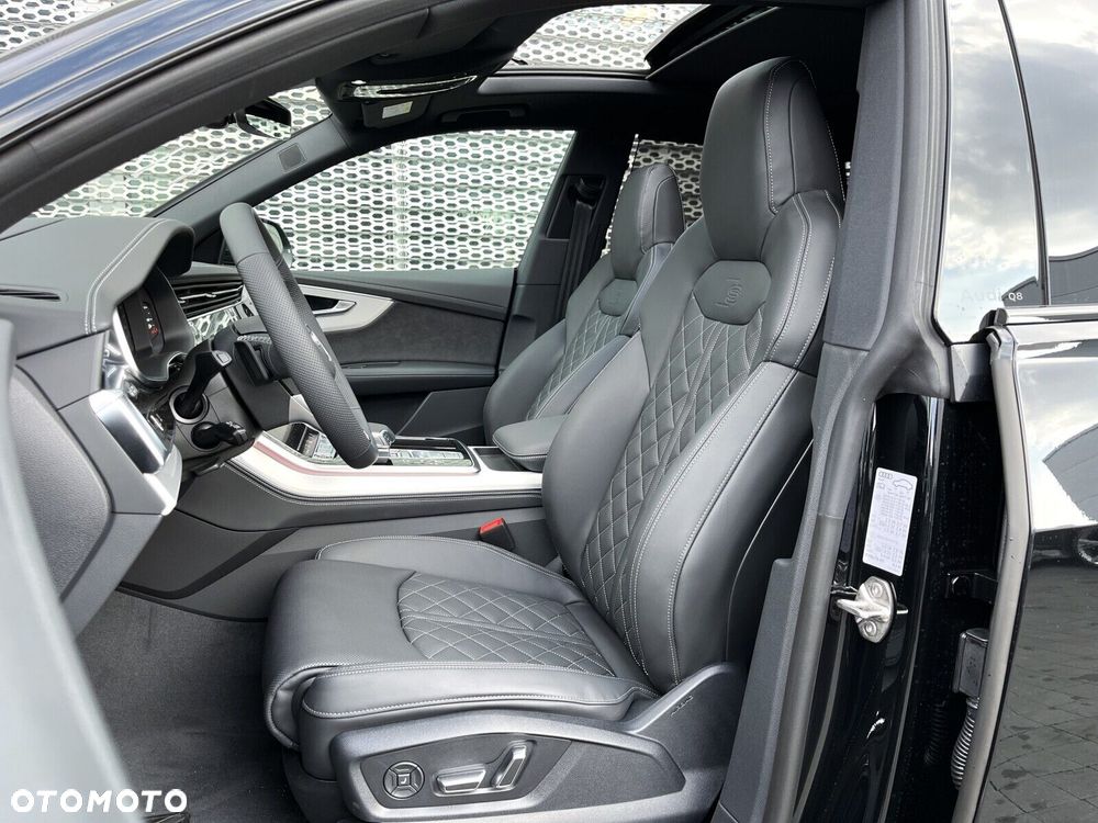 Audi Q8 - 5