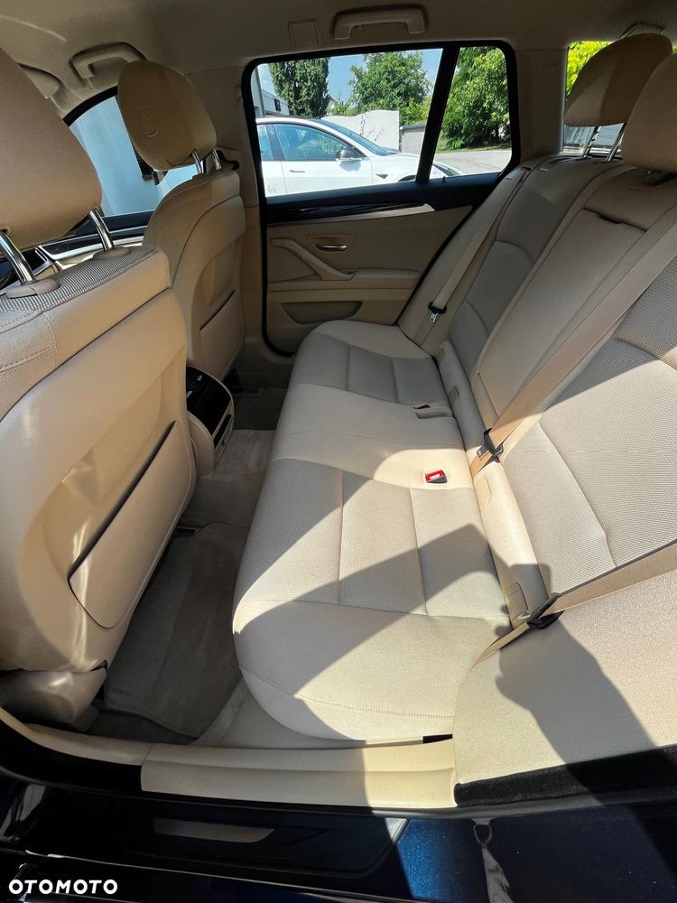 BMW Seria 5 520d Luxury Line - 20