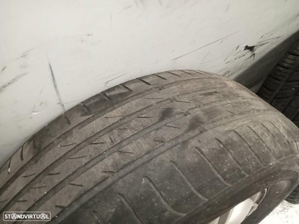 CONJUNTO DE PNEUS KIA SPORTAGE KM - 5