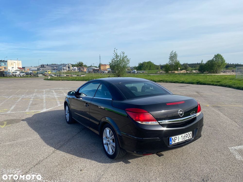 Opel Astra - 2