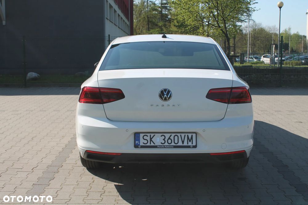 Volkswagen Passat 1.5 TSI EVO Business DSG - 11