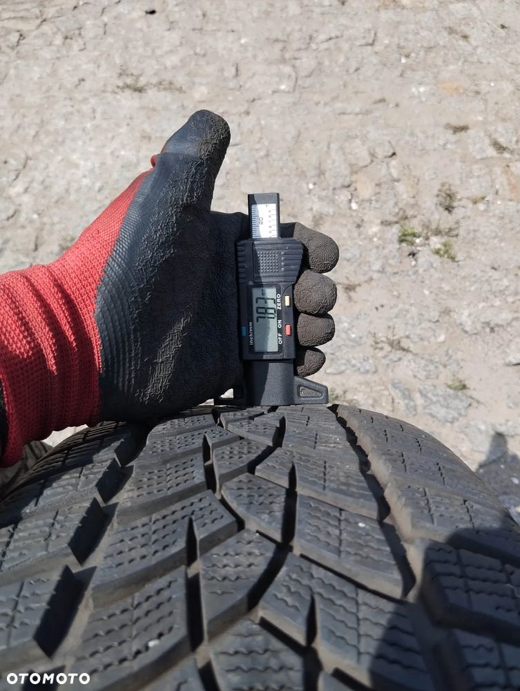 GOODYEAR UTRA GRIP PERFORMANCE + 215 65 16 2SZT - 4