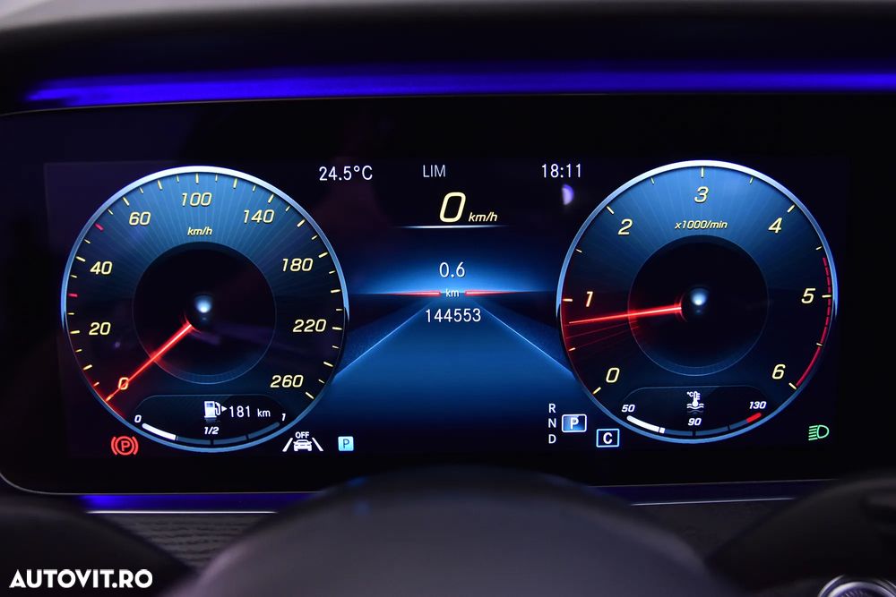 Mercedes-Benz E 220 d 4MATIC Aut. - 10