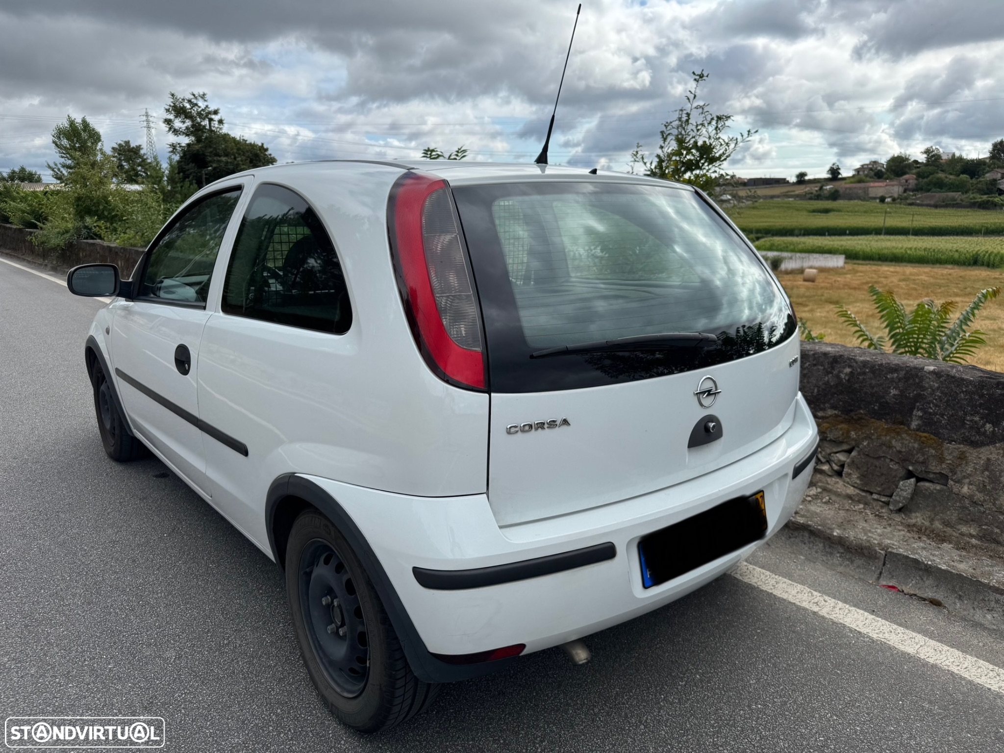 Opel Corsa 1.3 CDTi Enjoy - 3
