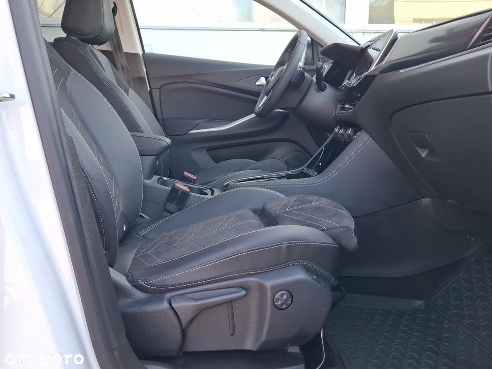 Opel Grandland - 21