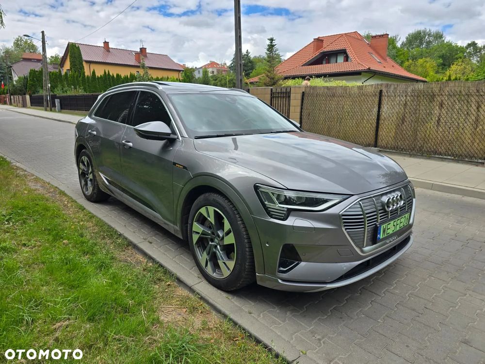 Audi e-tron 55 Quattro S line - 4
