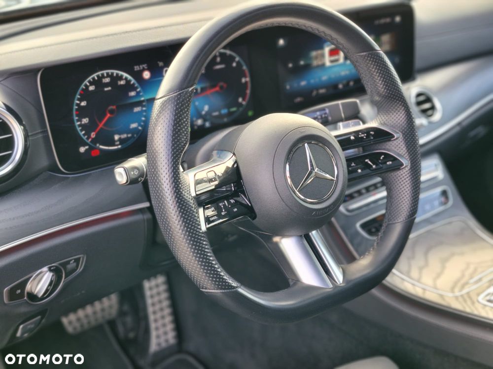 Mercedes-Benz Klasa E 220 d 4-Matic AMG - 10