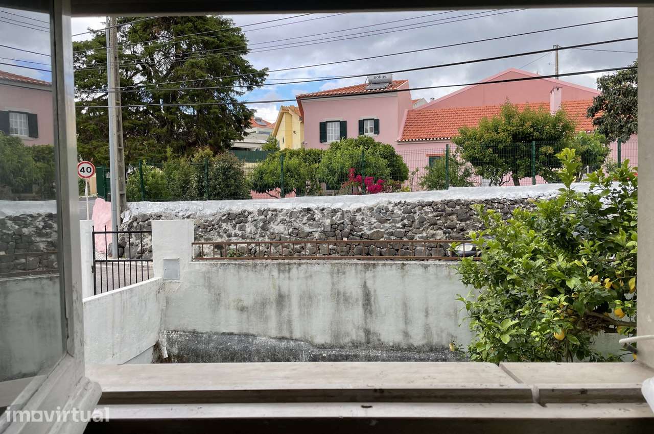 Investimento | T2 em Moradia com Arrendamento Vitalício | Loures - Grande imagem: 4/9