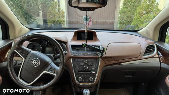 Buick Encore - 11