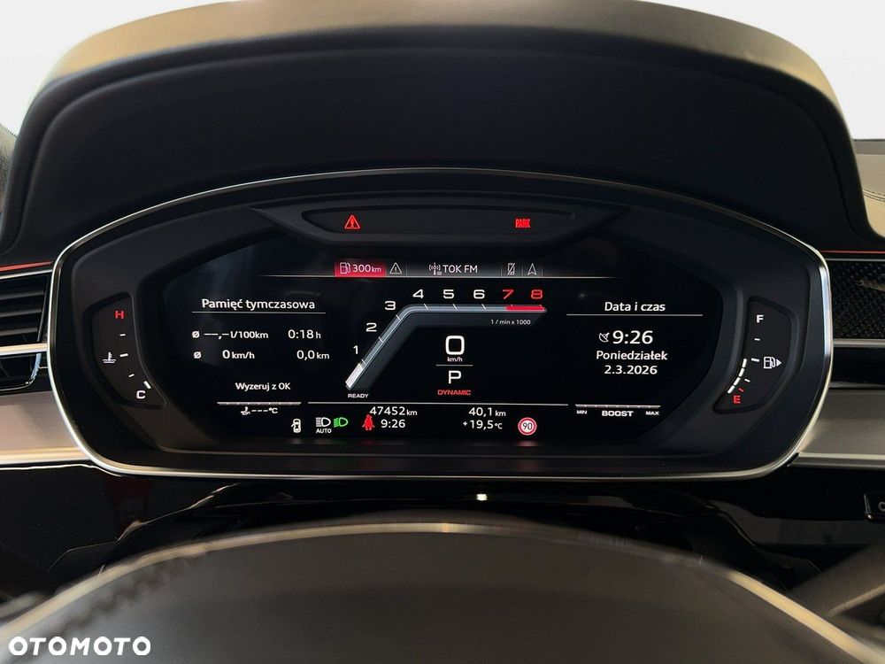 Audi S8 - 27