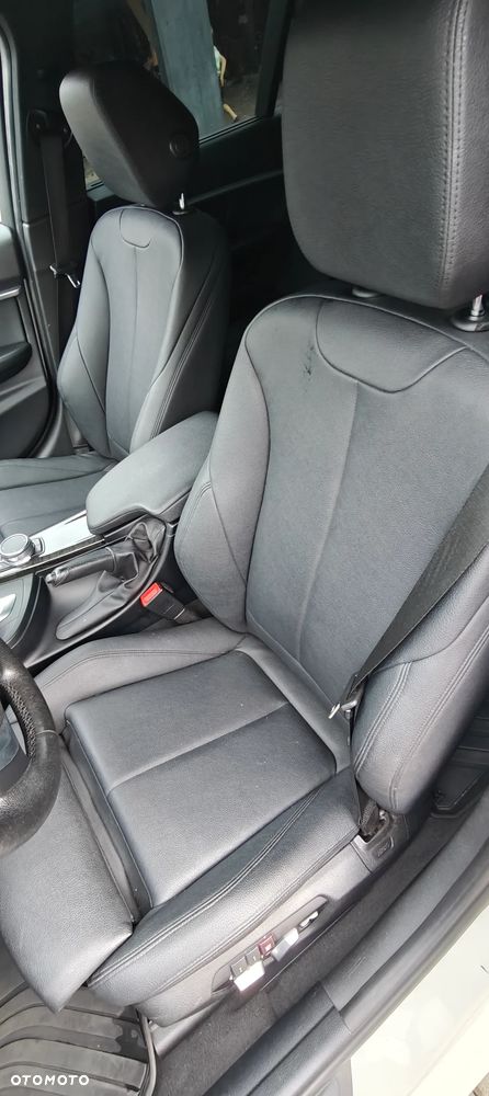 BMW Seria 3 330i xDrive Edition Luxury Line Purity - 22