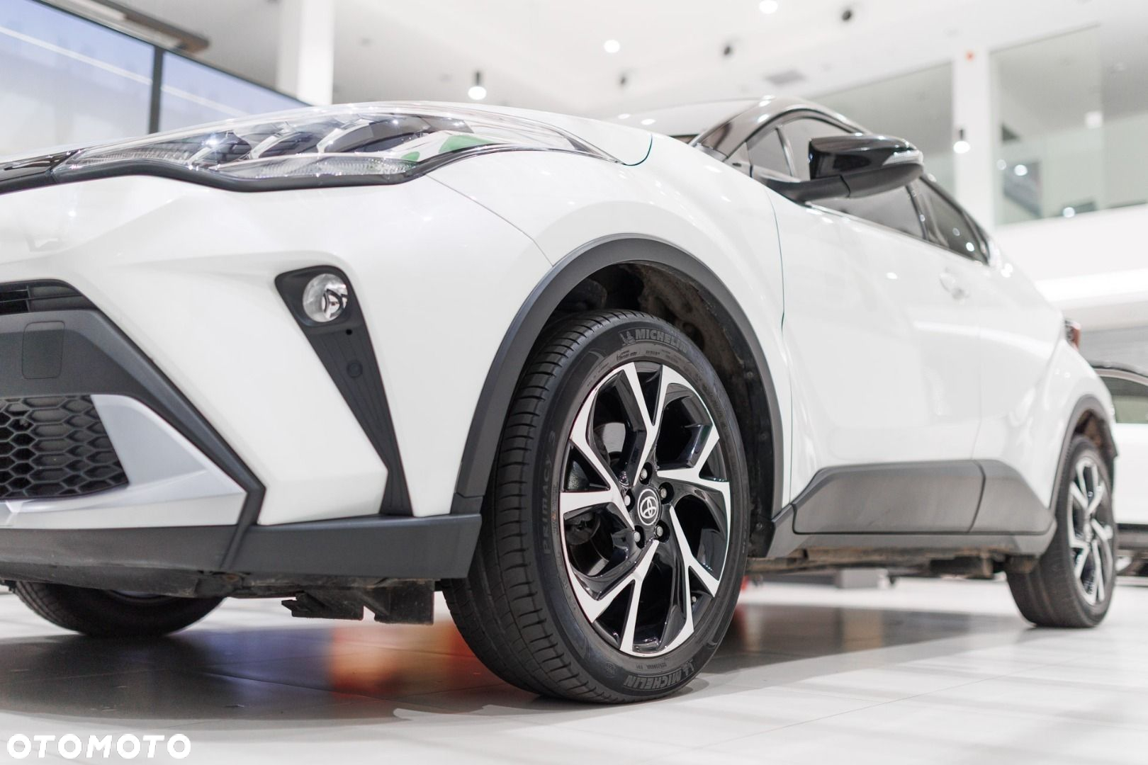 Toyota C-HR - 21