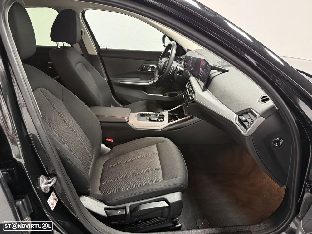 BMW 320 e Aut. Advantage - 19