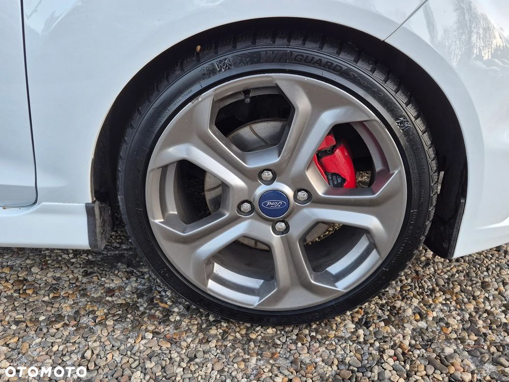 Ford Fiesta 1.6 EcoBoost mit Leder-Sport-Paket ST - 27