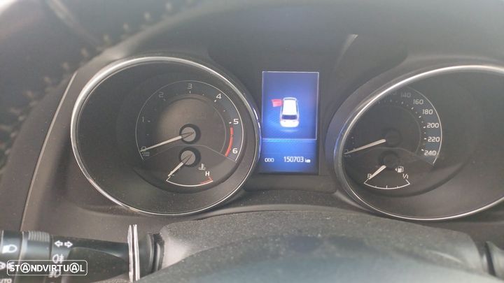 Toyota Auris Touring Sports 1.4 D-4D Comfort+Pack Sport - 7