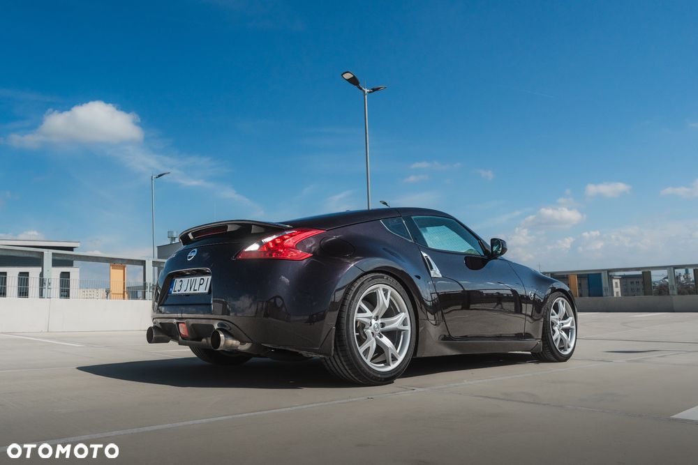 Nissan 370 Z 3.7 V6 - 5