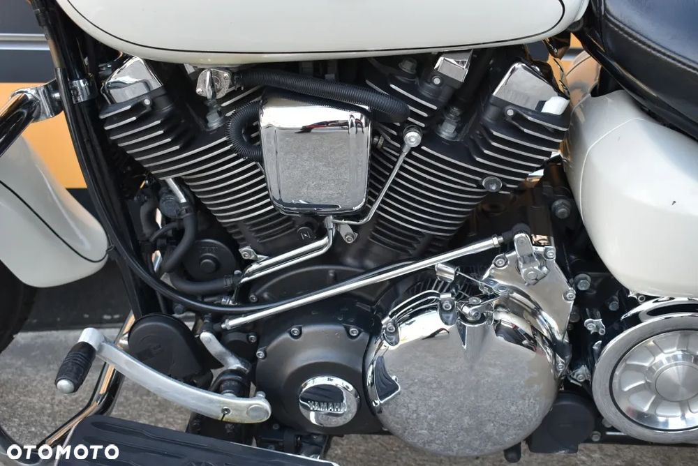 Yamaha Road Star - 36