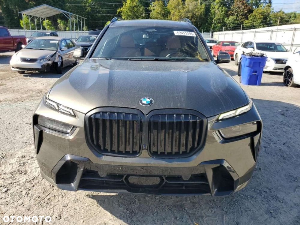 BMW X7 - 6