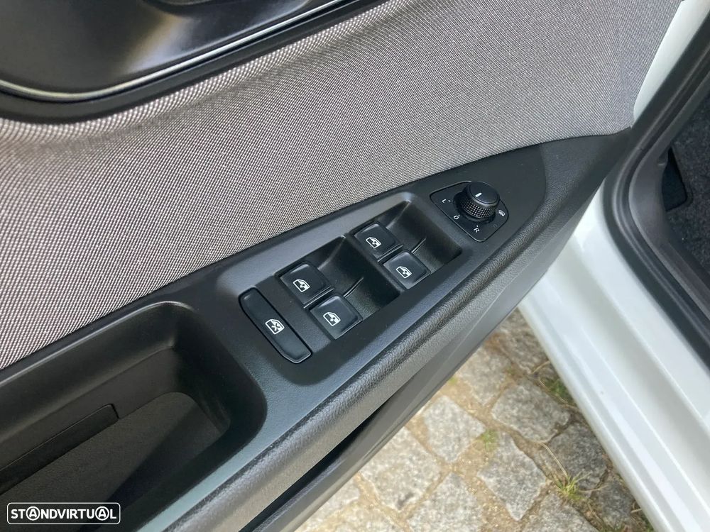 SEAT Leon 1.0 EcoTSI Style S/S - 32
