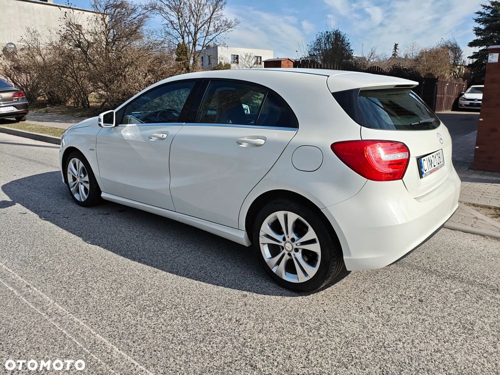 Mercedes-Benz Klasa A 180 (BlueEFFICIENCY) - 12